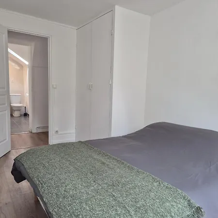 Apartment Au Coeur De Pour 10 Personnes