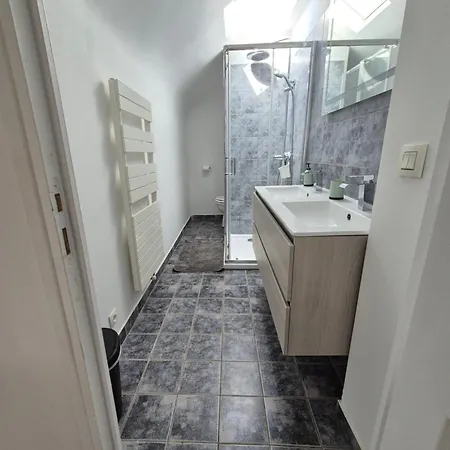 Au Coeur De Pour 10 Personnes Apartment